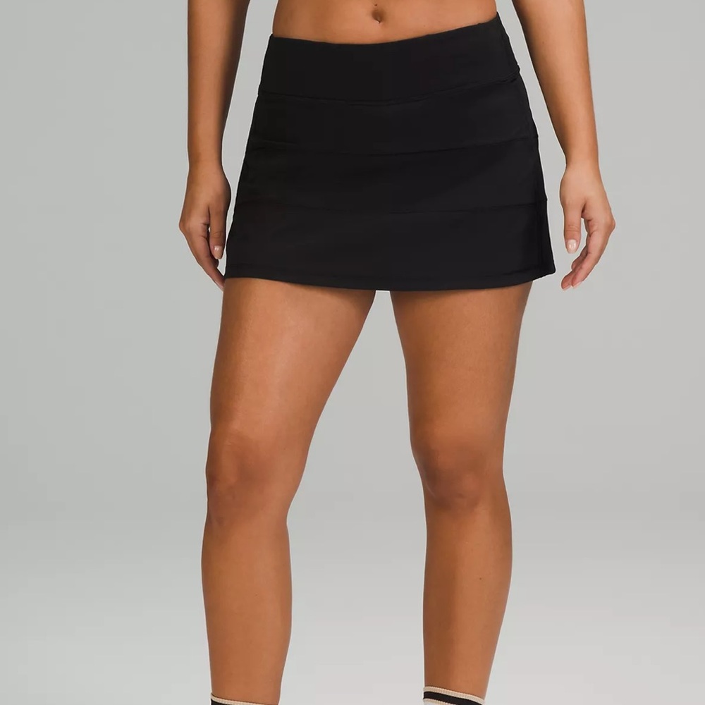 Black lululemon tennis skirt